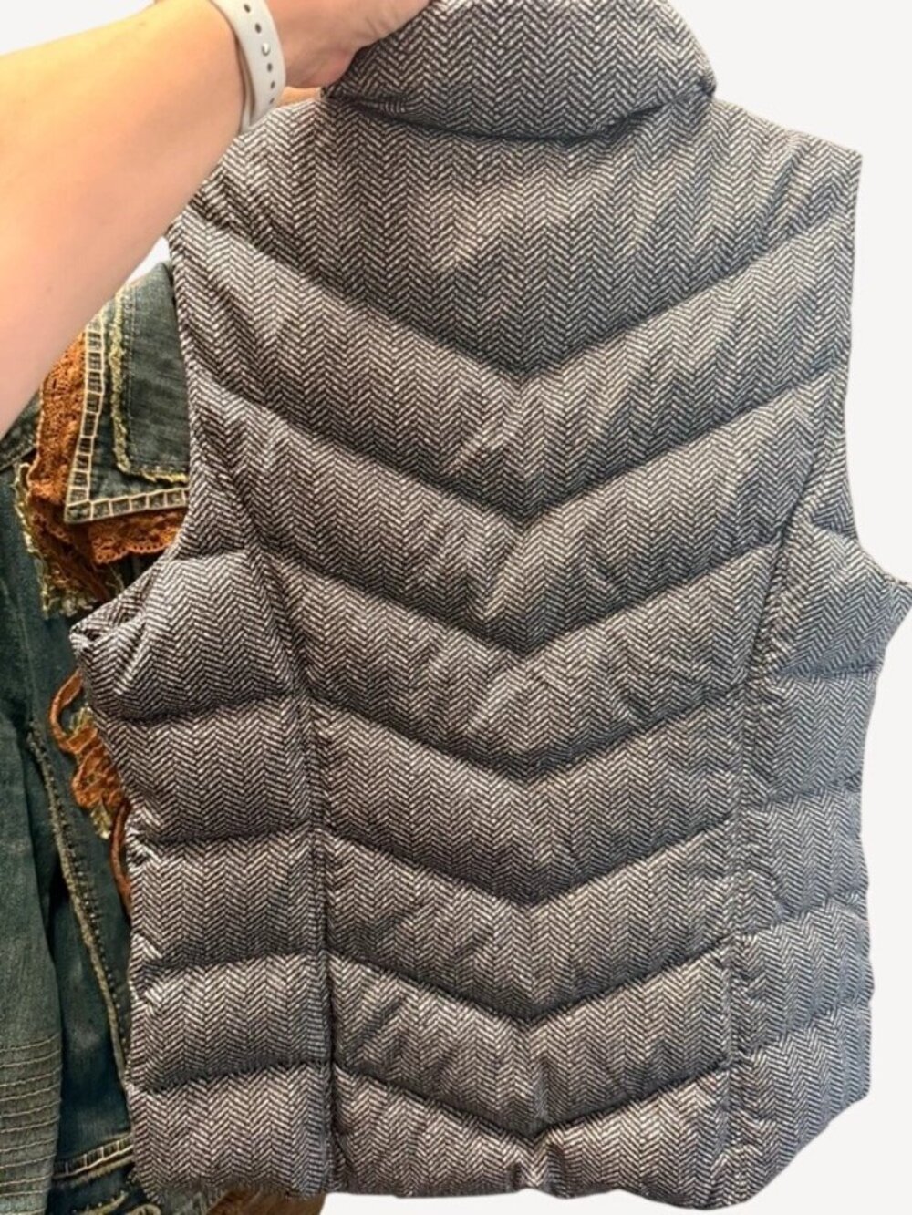 Lands’ End Women’s Puffer Vest Small Black White Herringbone Full Zip Quilted - Picture 2 of 6